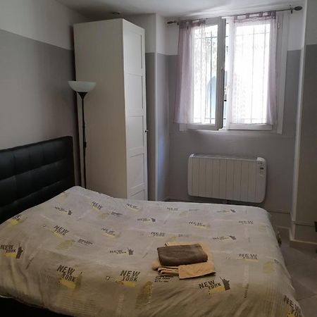 Chambre Cosy อาร์ลส์ ภายนอก รูปภาพ