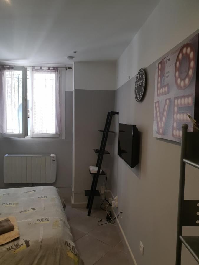 Chambre Cosy อาร์ลส์ ภายนอก รูปภาพ