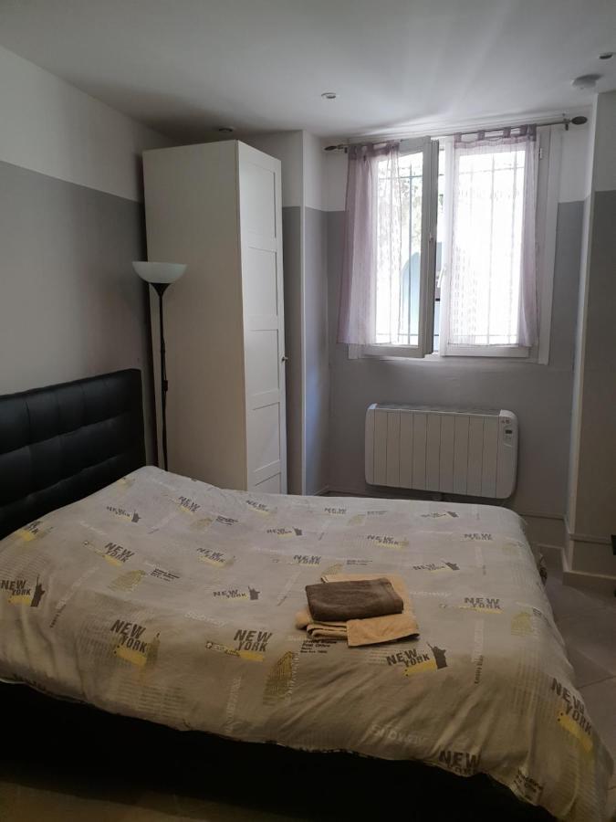 Chambre Cosy อาร์ลส์ ภายนอก รูปภาพ